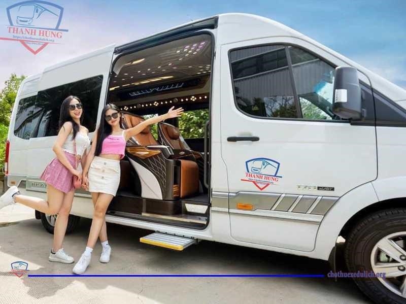 Thanhhungtourist cung cấp dịch vụ cho thuê xe limousine mới, tài xế thân thiện và nhiệt tình.