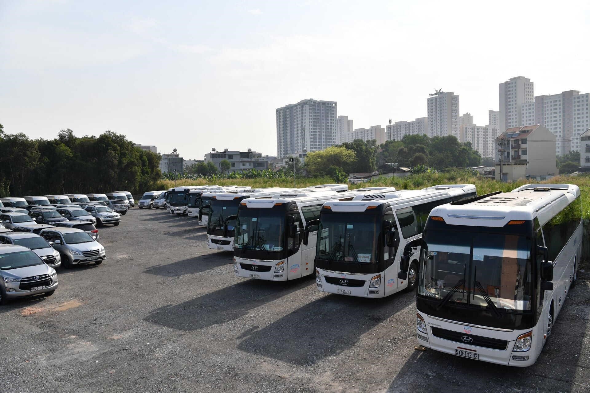 Thanhhungtourist cung cấp dịch vụ cho thuê xe du lịch tại Nha Trang bao gồm các loại xe 4, 7, 16, 29, 45 chỗ mới.