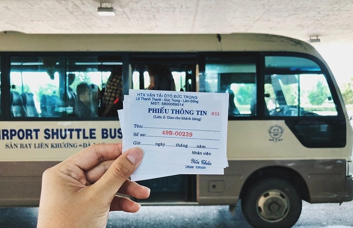 Xe bus đi từ sân bay Liên Khương về Đà Lạt mất khoảng bao lâu?